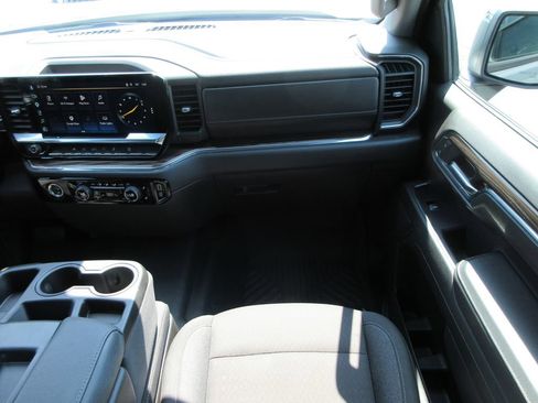 Certified 2024 Chevrolet Silverado 1500 LT AWD/4WD image 19