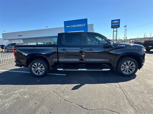 Used 2021 Chevrolet Silverado 1500 RST image 5