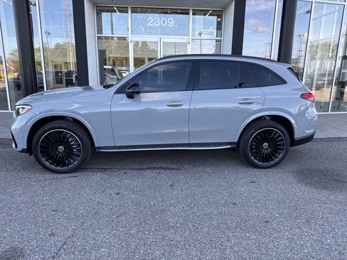 New 2026 Mercedes-Benz GLC 300 GLC 300 image 2