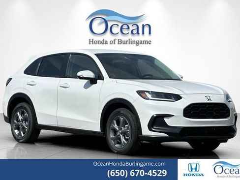 Certified 2026 Honda HR-V LX image 1