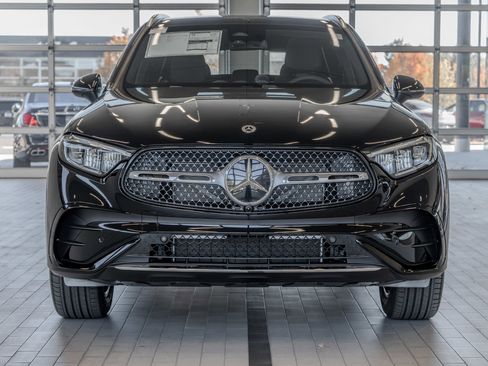 New 2026 Mercedes-Benz GLC 300 4MATIC image 11
