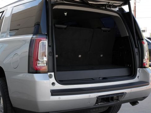 Used 2020 GMC Yukon SLT w/ Premium Edition image 20