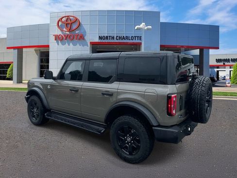 Used 2025 Ford Bronco Outer Banks AWD/4WD image 6