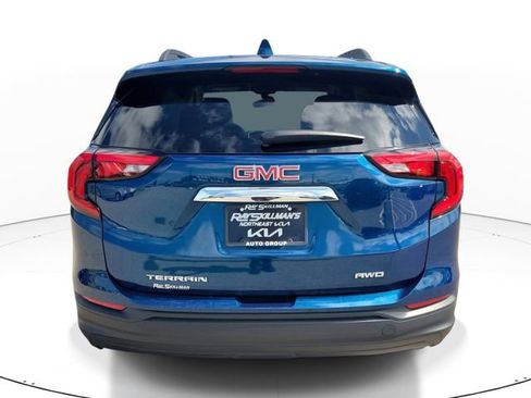 Used 2019 GMC Terrain SLE w/ Driver Convenience Package AWD/4WD image 6