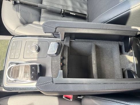 Used 2018 Mercedes-Benz GLE 350 4MATIC image 31