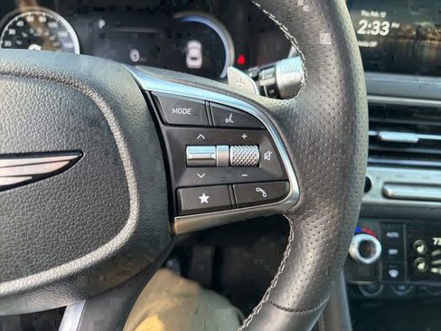 Used 2026 Genesis G70 2.5T Prestige image 21