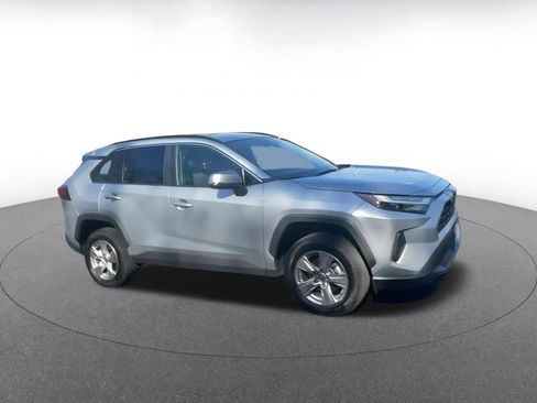 Used 2025 Toyota RAV4 XLE image 2