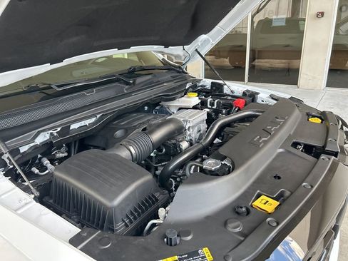 New 2026 RAM 1500 Big Horn w/ Night Edition image 10