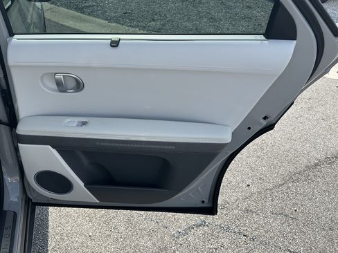 Used 2024 Hyundai Ioniq 5 Limited RWD image 16