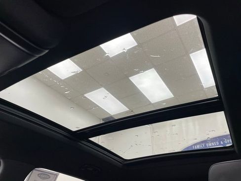 Certified 2023 Chevrolet Blazer RS w/ Enhanced Convenience Package image 21