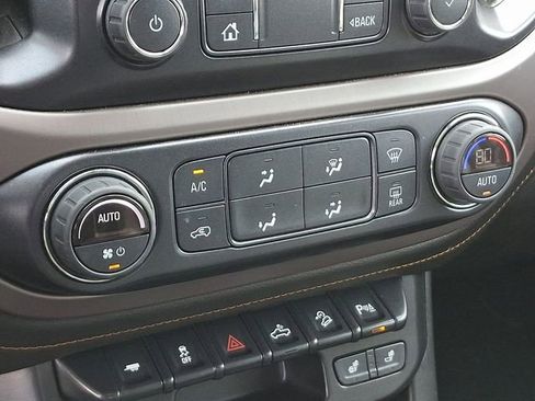 Used 2022 GMC Canyon AT4 w/ Trailering Package image 20