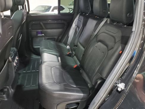 Used 2020 Land Rover Defender 110 X AWD/4WD image 24