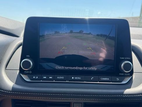 Used 2026 Nissan Rogue S FWD image 15