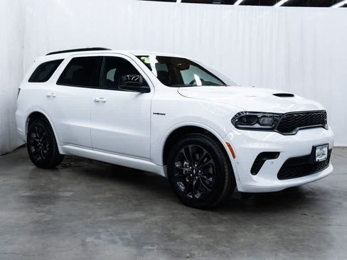 Used 2025 Dodge Durango R/T w/ Blacktop Package AWD/4WD image 1