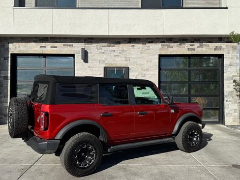 Used 2022 Ford Bronco Big Bend AWD/4WD image 3
