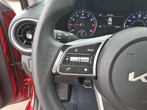 Used 2023 Kia Forte LXS w/ LXS Technology Package image 20