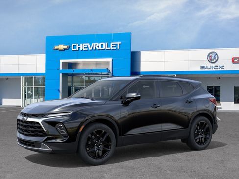 New 2026 Chevrolet Blazer LT AWD/4WD image 2