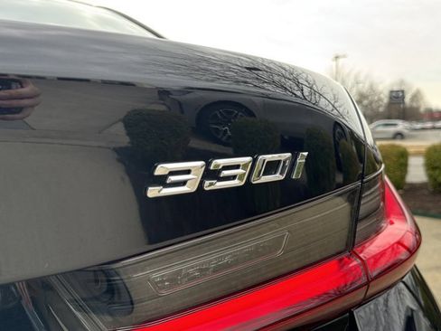 Certified 2025 BMW 330i xDrive Sedan image 7