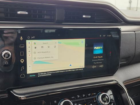 Used 2023 GMC Sierra 1500 AT4 w/ AT4 Premium Package image 17