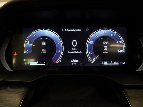 New 2025 Jeep Grand Cherokee Overland image 21