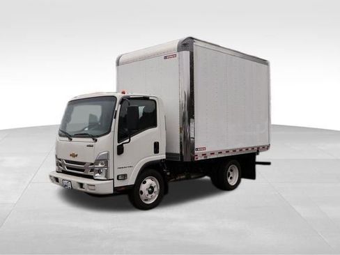 New 2025 Chevrolet Low Cab Forward image 10