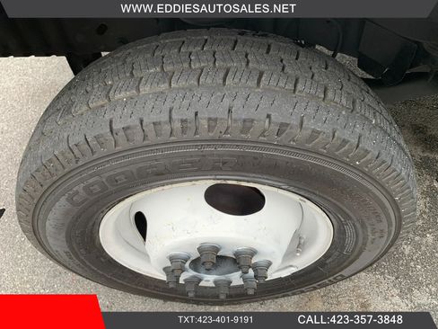 Used 2019 Ford E-350 and Econoline 350 Super Duty RWD image 54