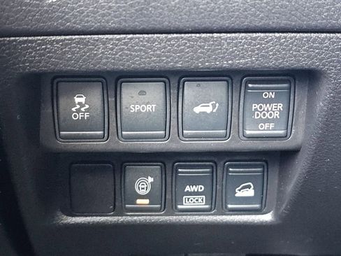 Used 2014 Nissan Rogue SL w/ SL Premium Package AWD/4WD image 10