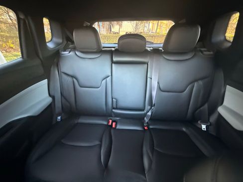 New 2026 Jeep Compass Limited image 24