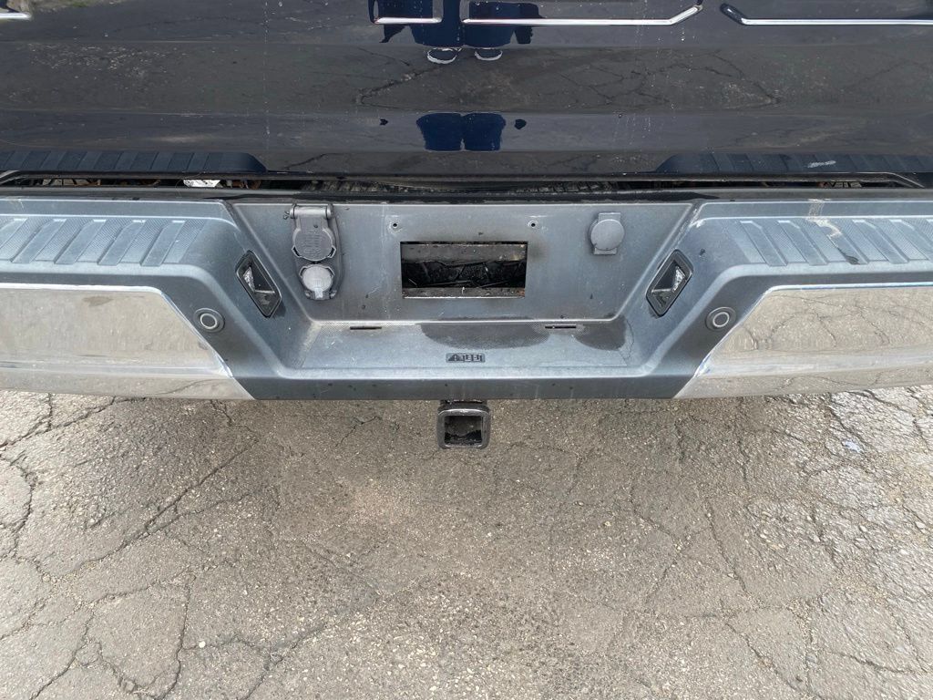 Used 2021 Ford F150 Lariat AWD/4WD image 4