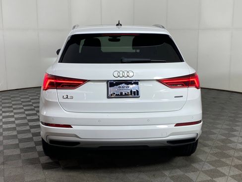 Used 2020 Audi Q3 2.0T Premium Plus w/ Premium Plus Package image 9