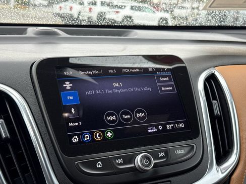 Used 2020 Chevrolet Equinox Premier w/ LPO, Floor Liner Package FWD image 20