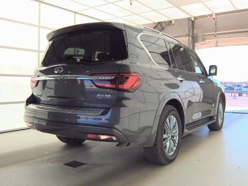 Used 2022 INFINITI QX80 Luxe w/ Cargo Package image 2