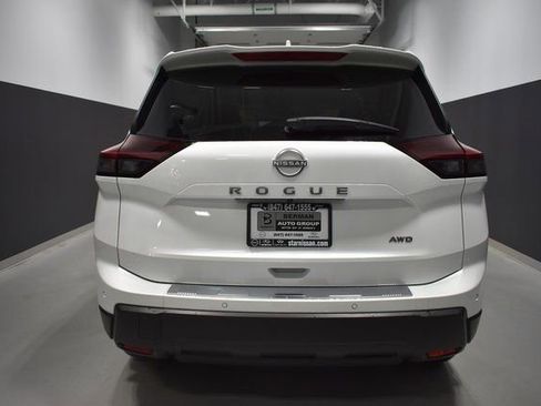 New 2026 Nissan Rogue SV w/ Cold Weather Package image 9