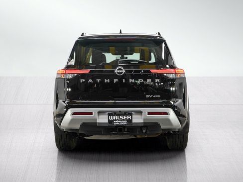 Used 2023 Nissan Pathfinder Rock Creek AWD/4WD image 5