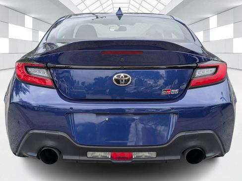 Used 2023 Toyota GR86 Premium image 6