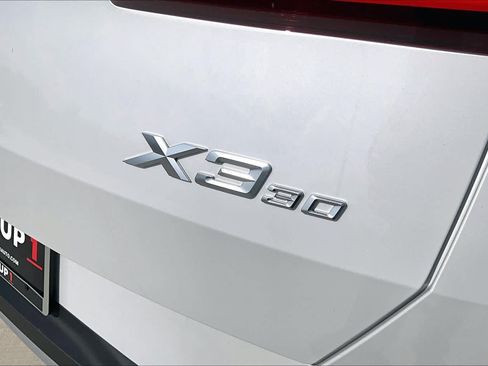Used 2026 BMW X3 xDrive30i AWD/4WD image 9