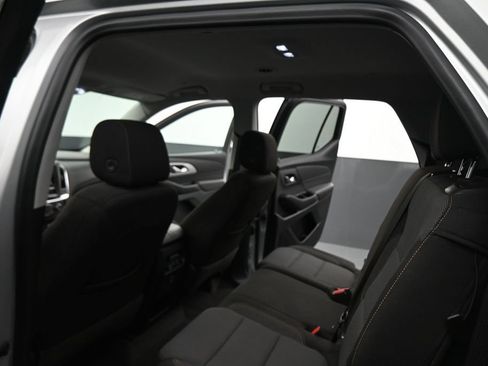 Used 2020 Chevrolet Traverse LS AWD/4WD image 41