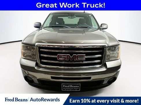 Used 2012 GMC Sierra 1500 SLE w/ Power Tech Package AWD/4WD image 2