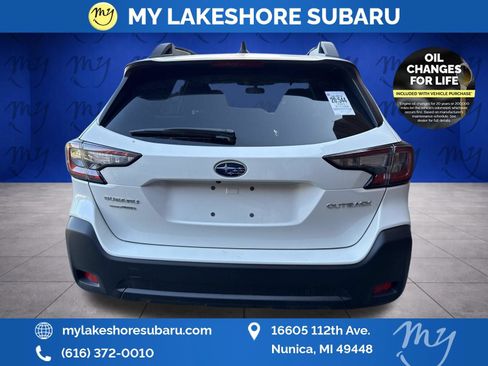 Certified 2025 Subaru Outback Premium AWD/4WD image 10