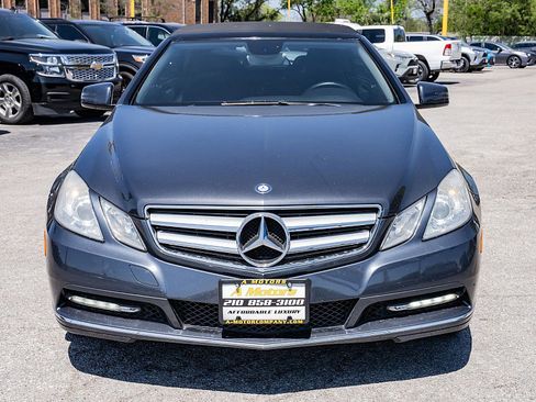 Used 2012 Mercedes-Benz E 350 Cabriolet image 4