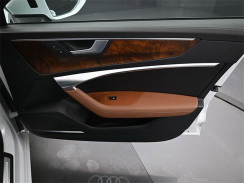 Used 2023 Audi A6 Premium Plus w/ Premium Plus Package image 37