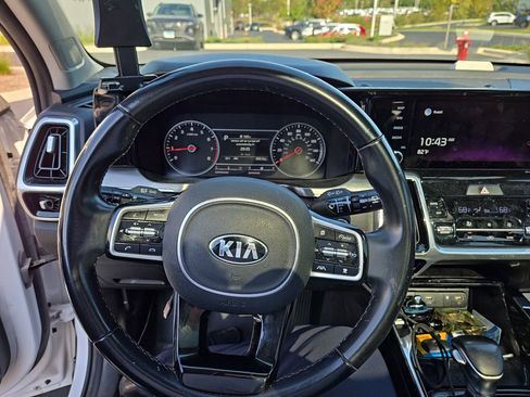 Used 2021 Kia Sorento SX image 6