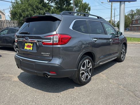 Used 2025 Subaru Ascent Touring w/ Popular Package #1 AWD/4WD image 5