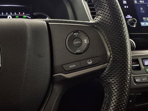 Used 2023 Honda Passport EX-L image 18