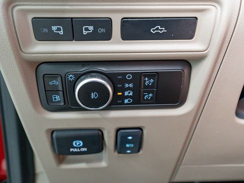 Used 2024 Ford F150 Platinum w/ Equipment Group 703A Plus image 41