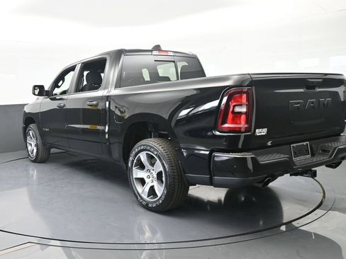 New 2026 RAM 1500 Express image 4