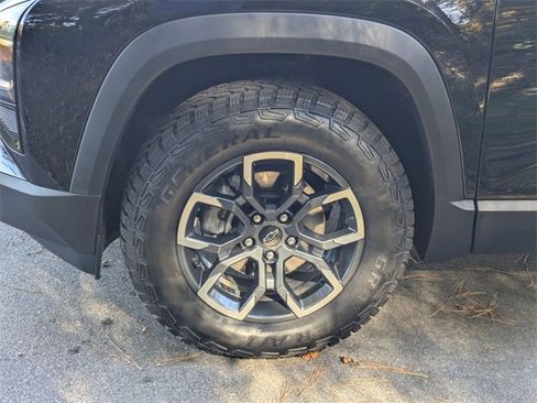 New 2026 Chevrolet Equinox ACTIV w/ Convenience Package III image 7