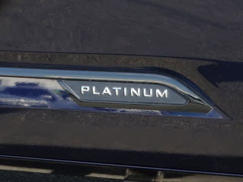 Used 2024 Toyota Tundra Platinum image 9