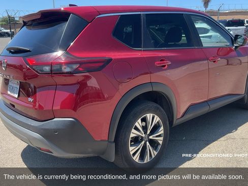 Used 2023 Nissan Rogue SV FWD image 6