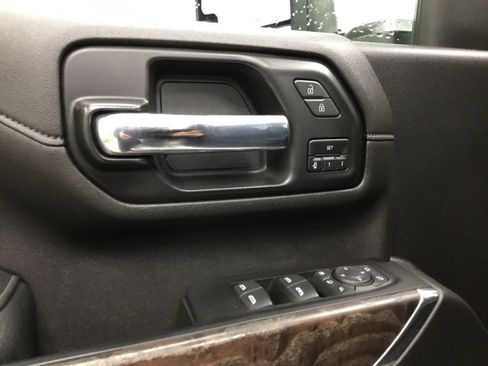 Used 2022 GMC Sierra 2500 Denali image 7